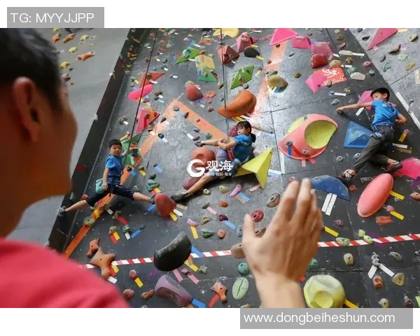 重庆极限运动队在世界攀岩锦标赛中的逆袭之旅与荣耀时刻